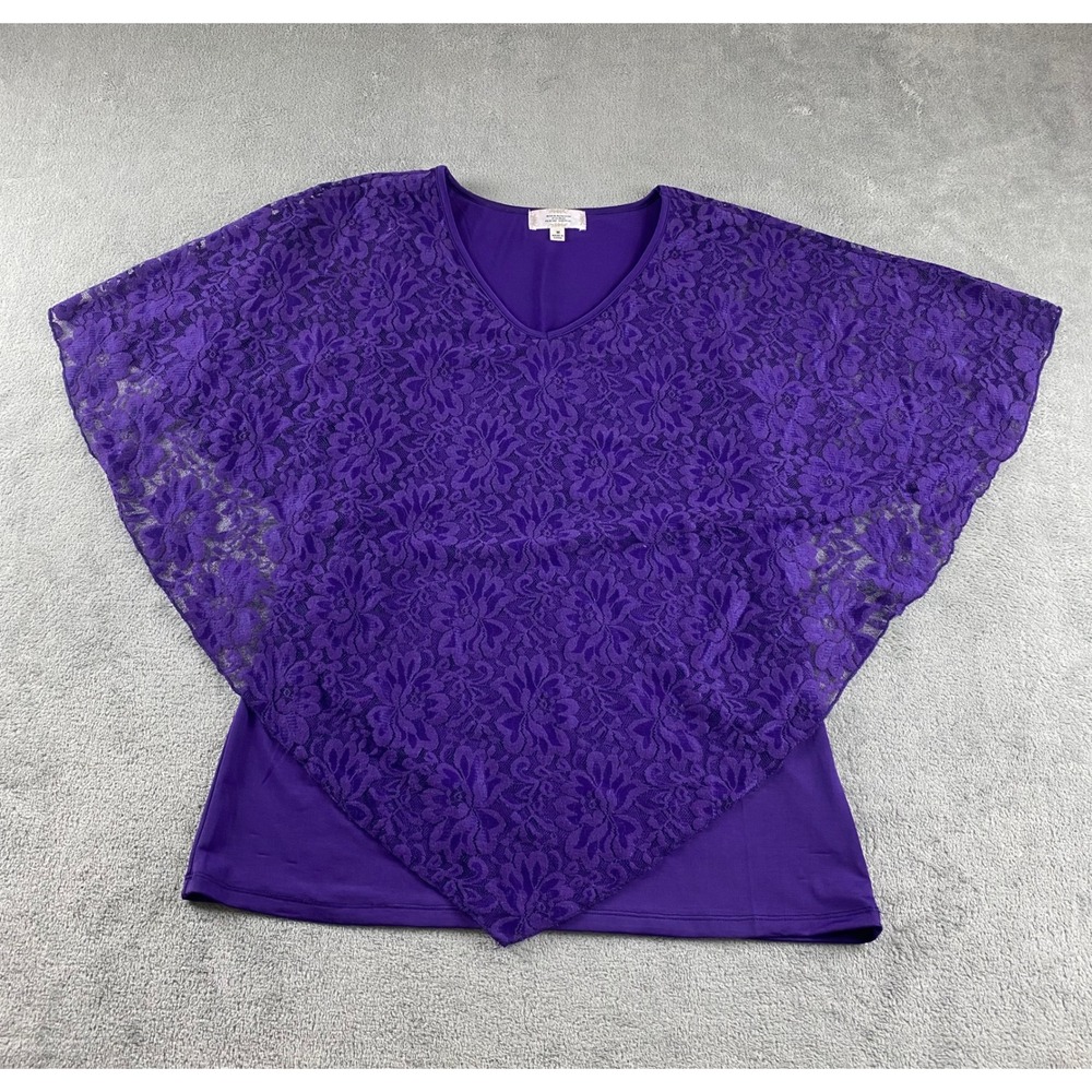 Shannon Ford New York Purple Lace Overlay V Neck Flutter Sleeve Top Womens M.